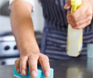 De keuken een broeinest van bacteriën? Niet met de Handscrubby Flex!